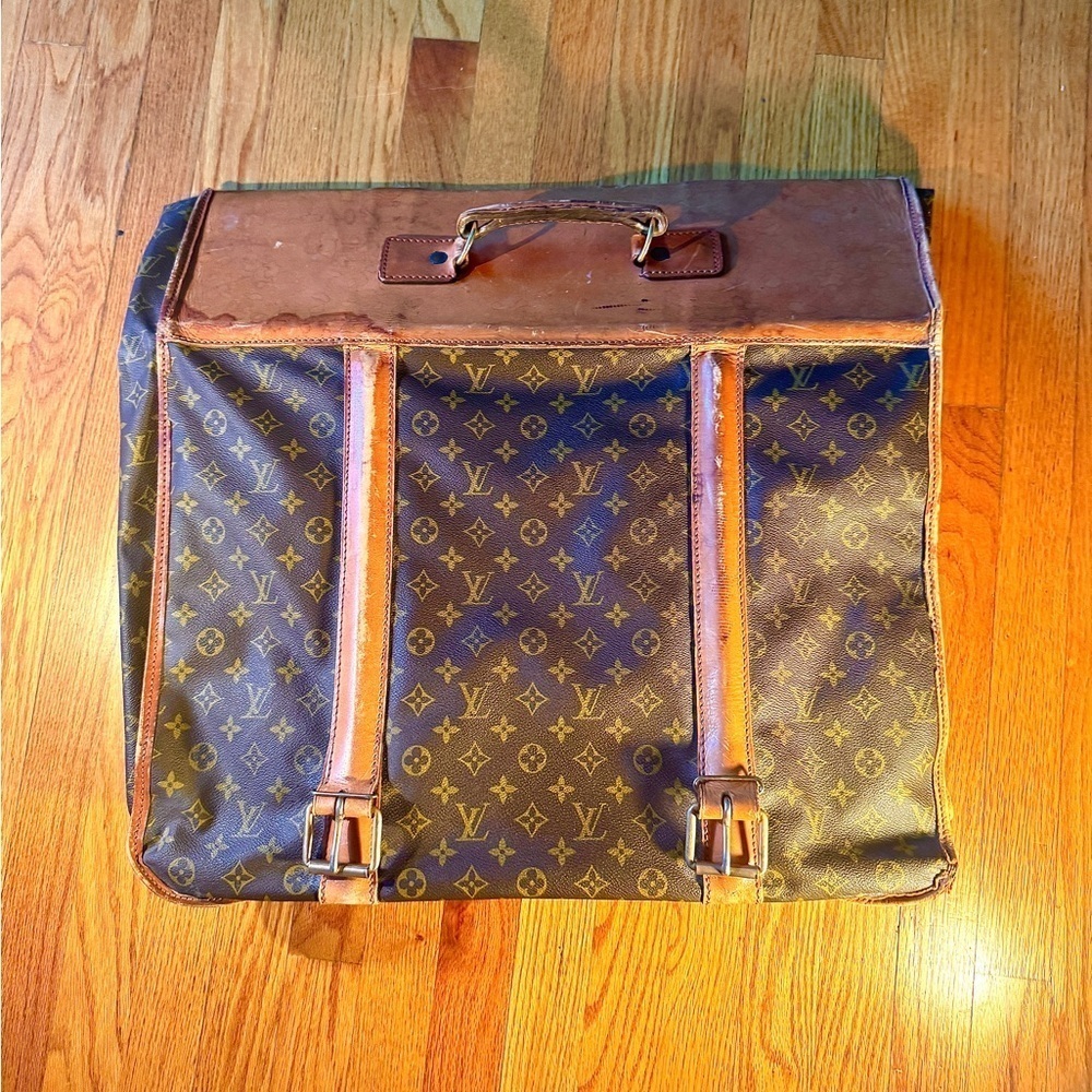 LOUIS VUITTON 1960s Vintage Suitcase Bag  | Great for Dresses & Suits 🤩🎁​ - Picture 7 of 15